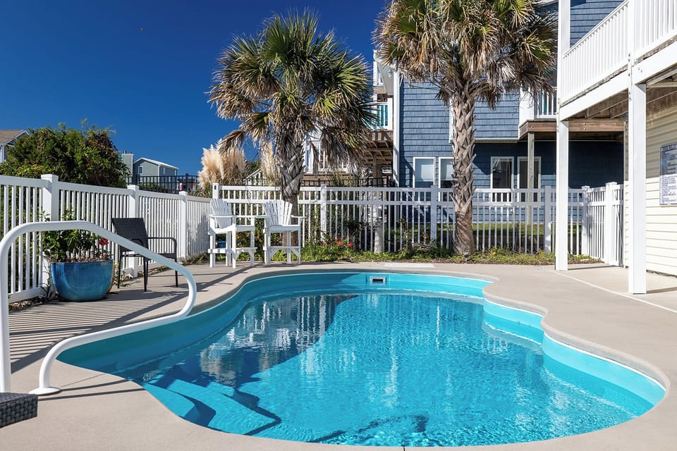 Private Pool