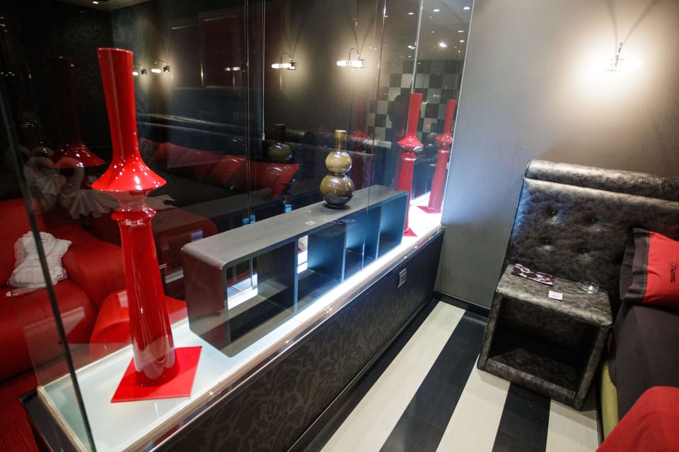 Presidential Suite, Jetted Tub | Premium bedding, memory foam beds, free WiFi, bed sheets