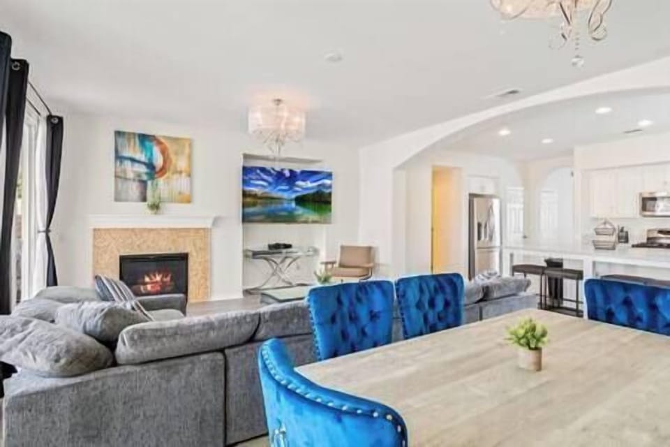 No Hassle Haven: WOW Pool, Game Room & Golf (3)