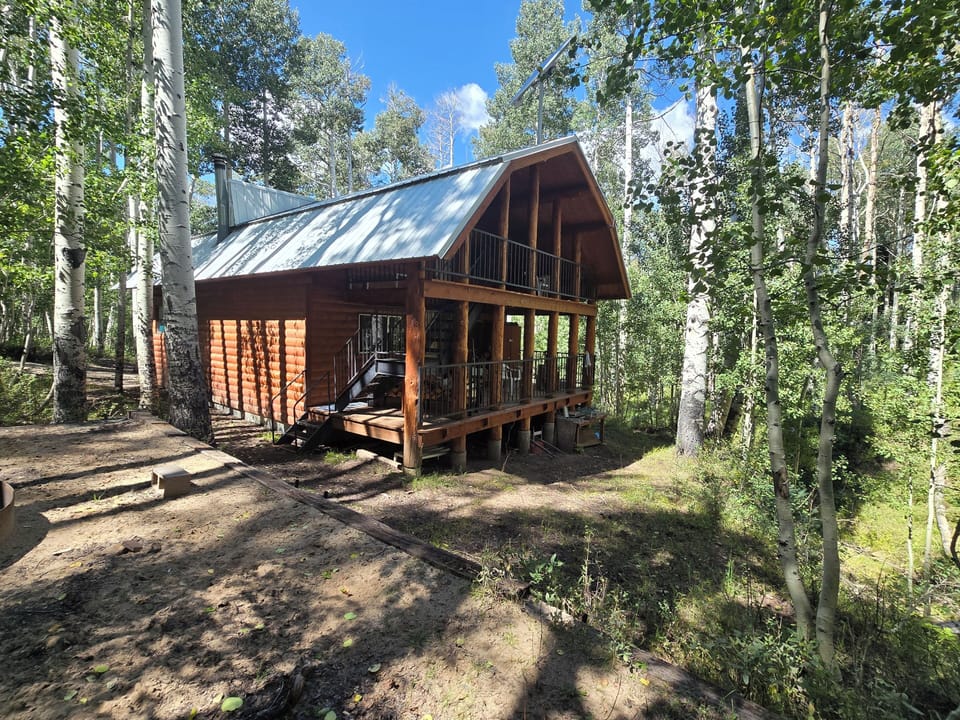 Family Cabin Rear view