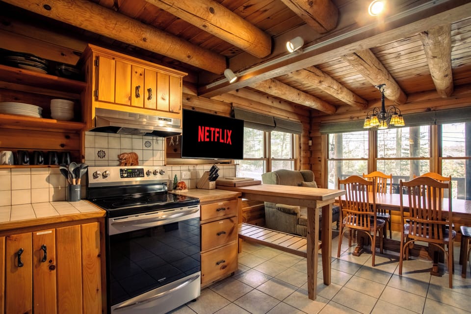 Kitchen ready for family meals together.