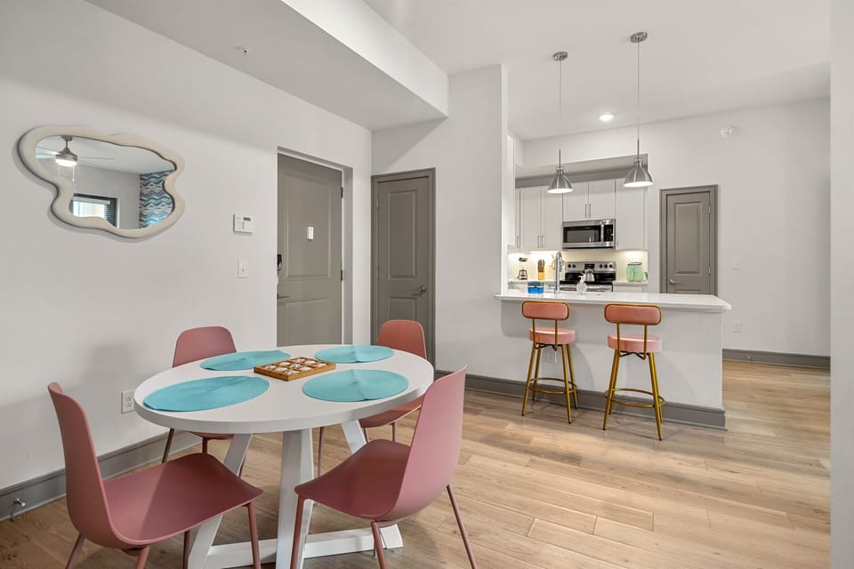 Lovely dining room for a family brunch