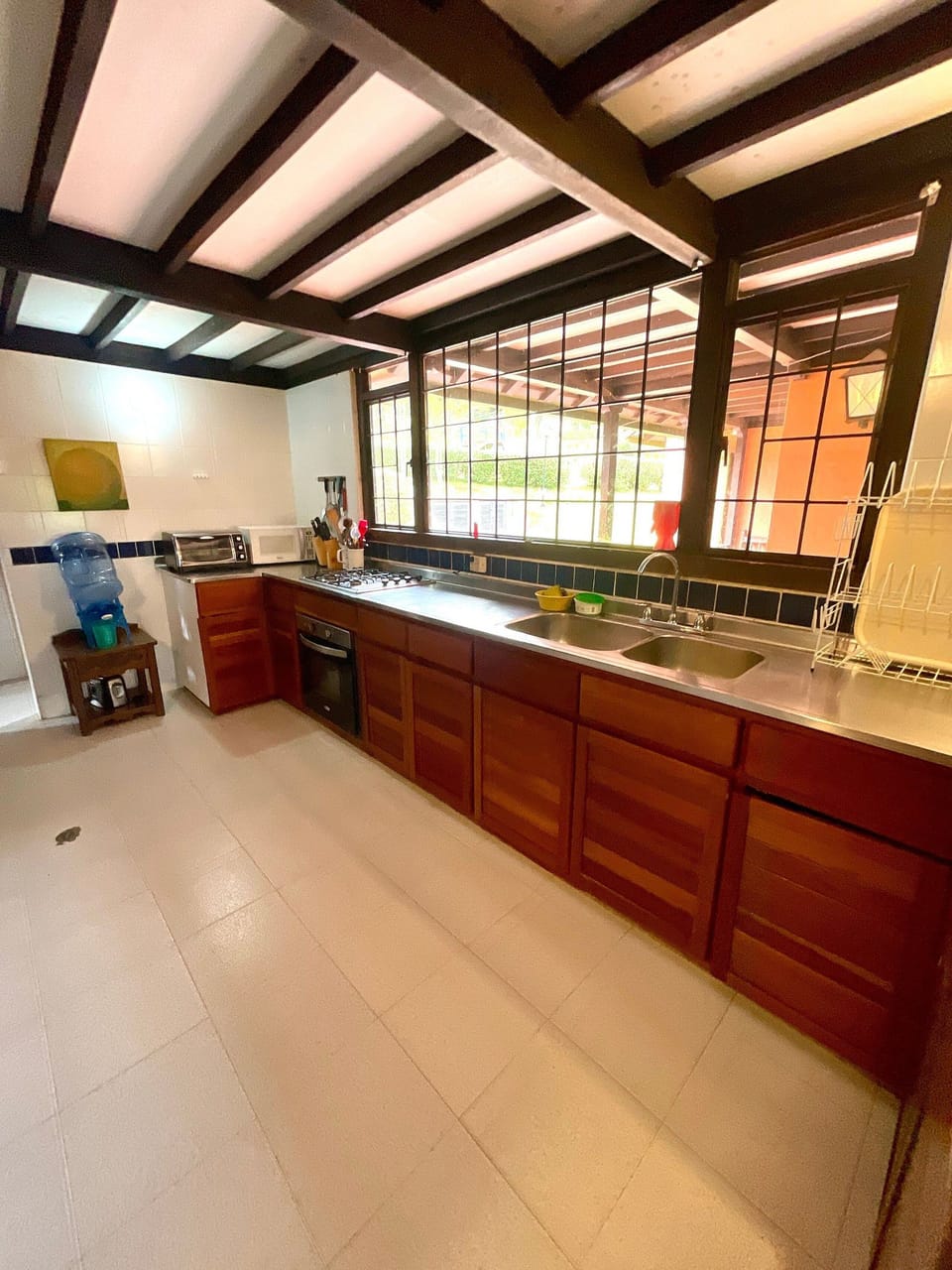 Chalet | Private kitchen | Fridge, microwave, oven, toaster