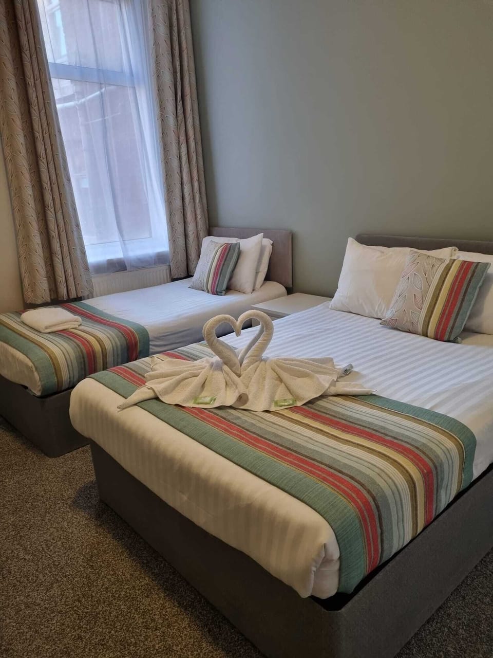 Standard Triple Room, Multiple Beds | Blackout drapes, bed sheets