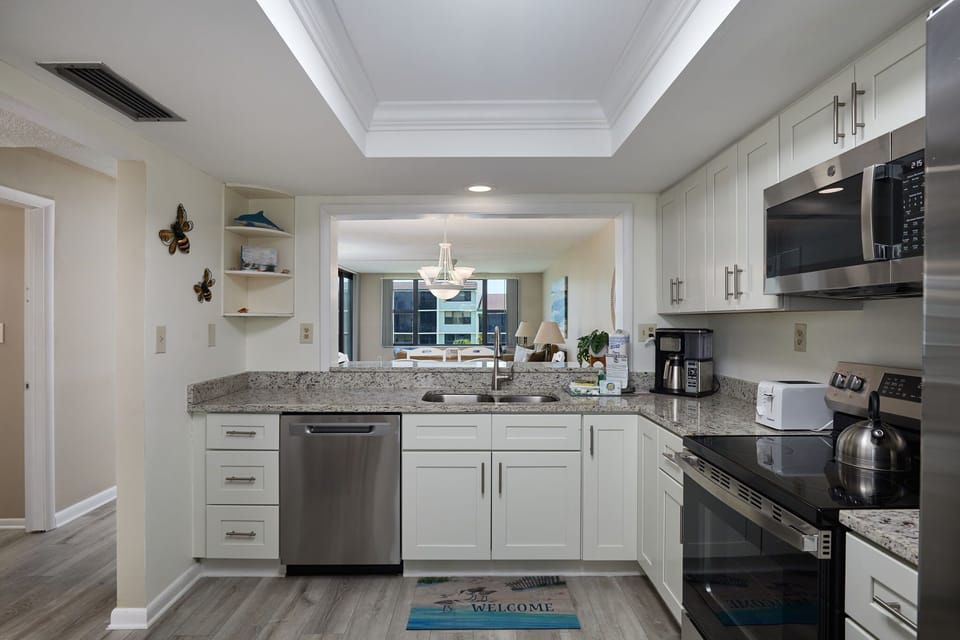 Fully equipped kitchen