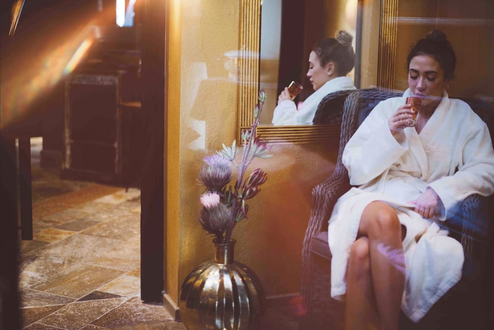 Sauna, steam room, hot stone massages, deep-tissue massages, massages