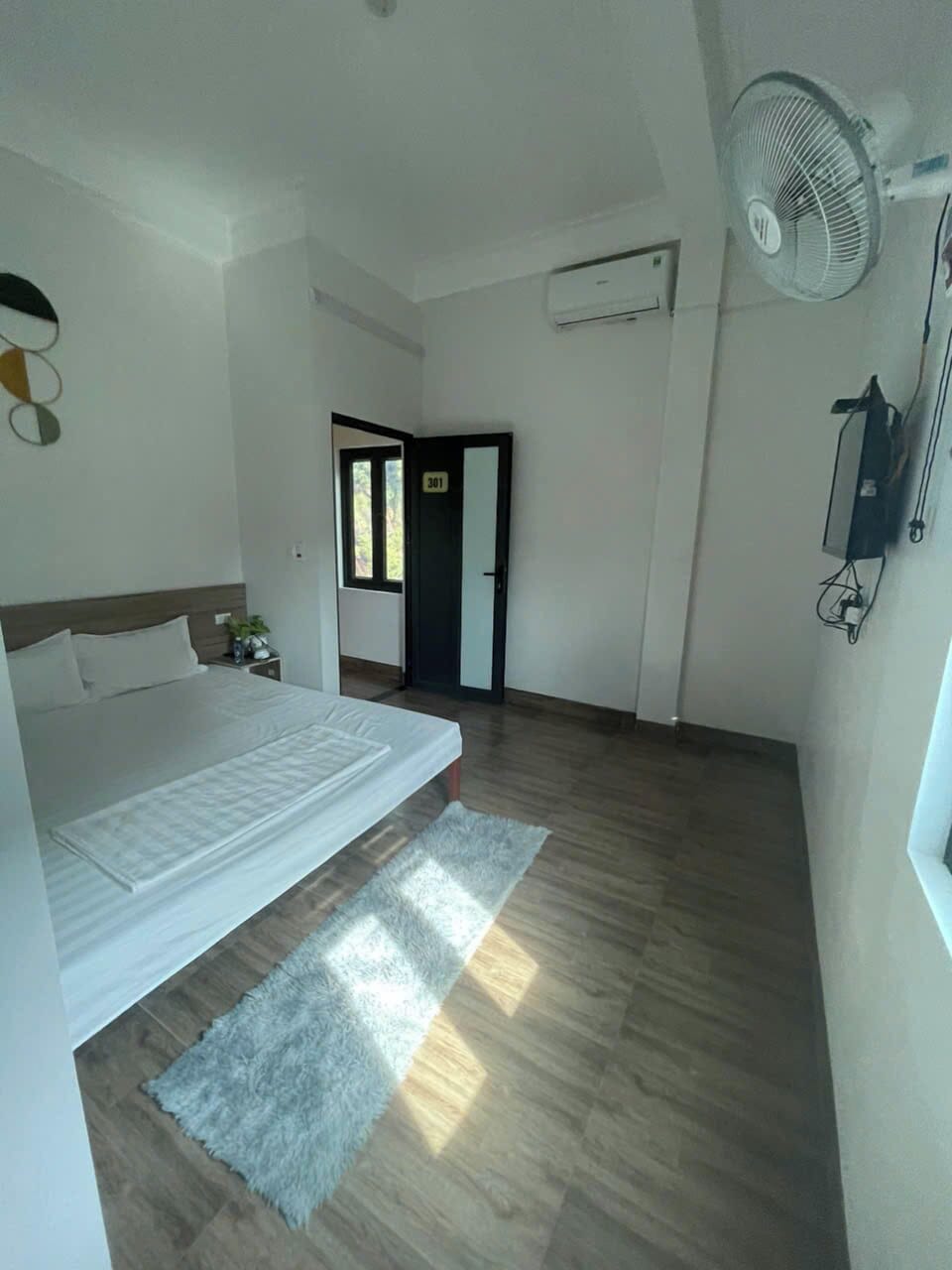 Standard Room | Iron/ironing board, free WiFi