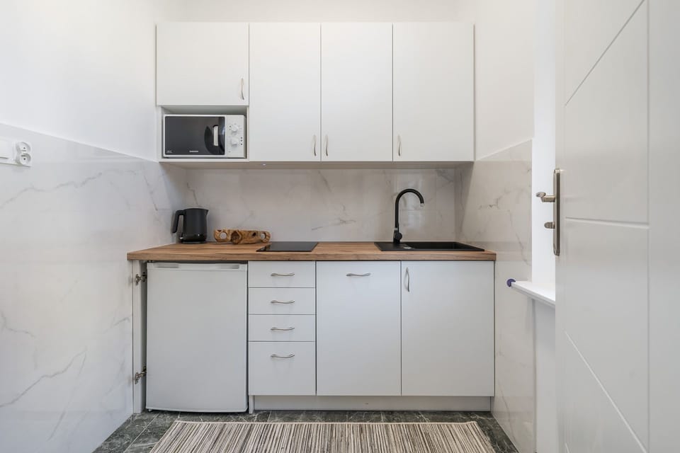 Studio | Iron/ironing board, free WiFi