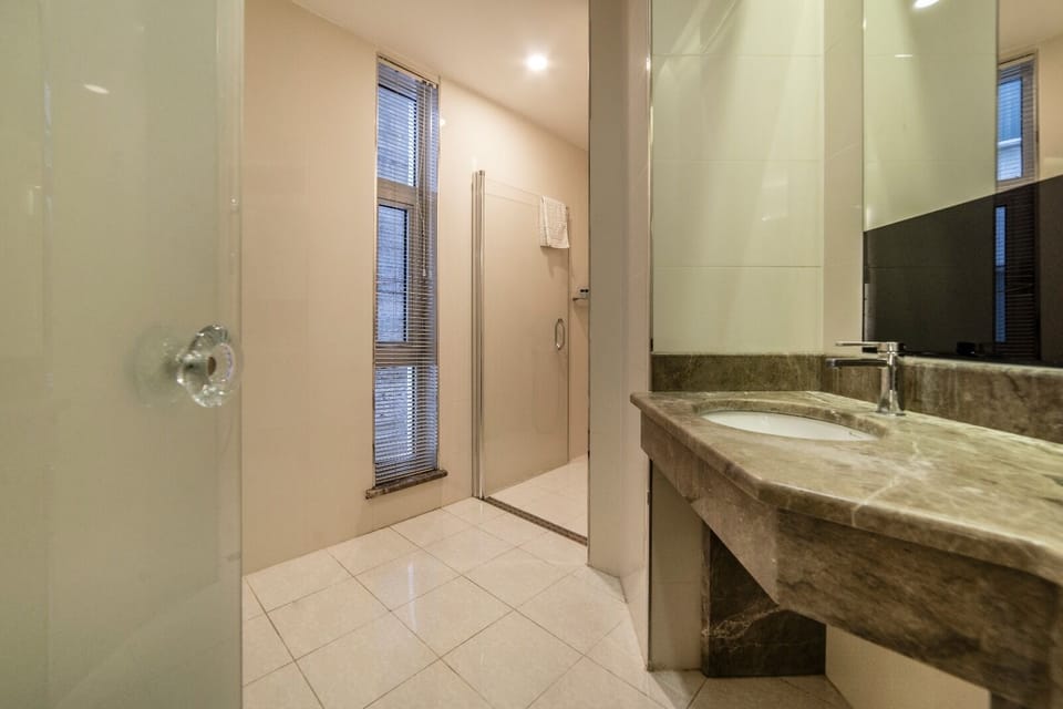 Superior Twin Room | Bathroom | Hair dryer, slippers, towels, soap