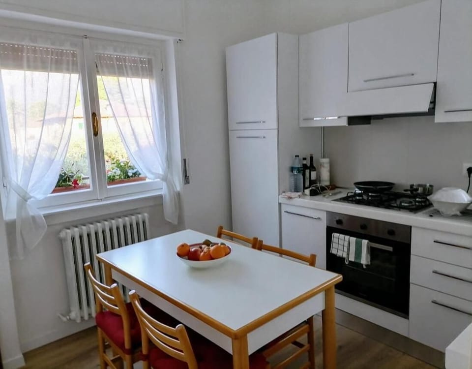 Apartment, 2 Bedrooms, Smoking, Balcony | Private kitchen
