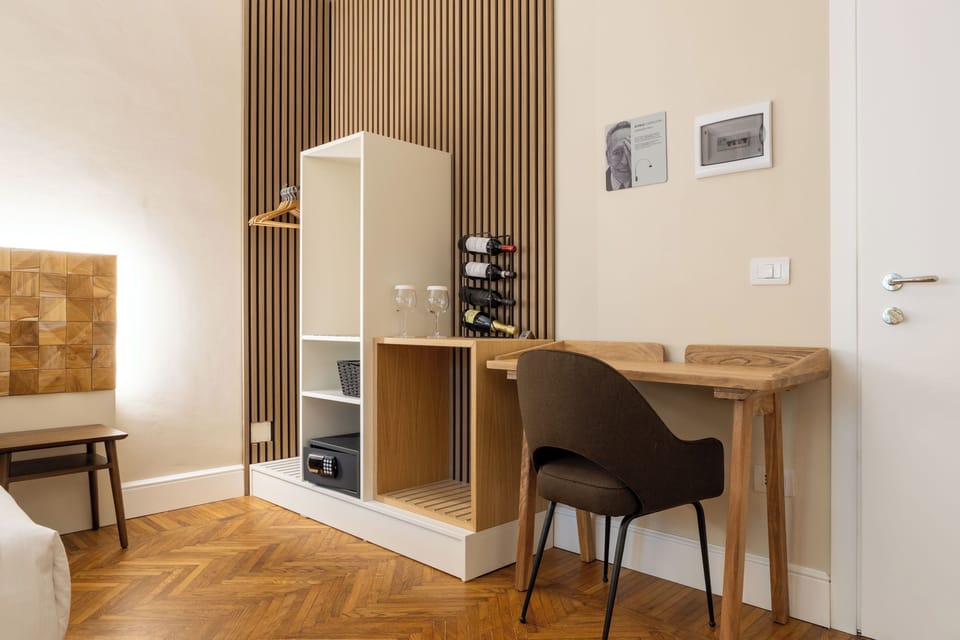 Suite Jacuzzi Sauna Terrace | Minibar, in-room safe, iron/ironing board, WiFi (free)