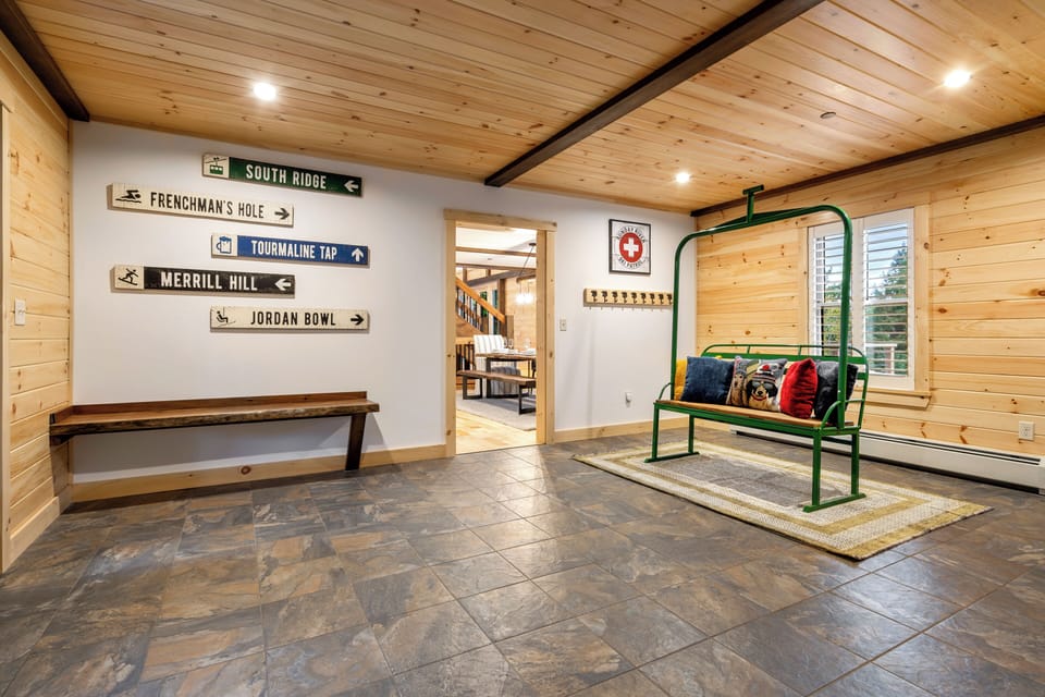 Mudroom entry