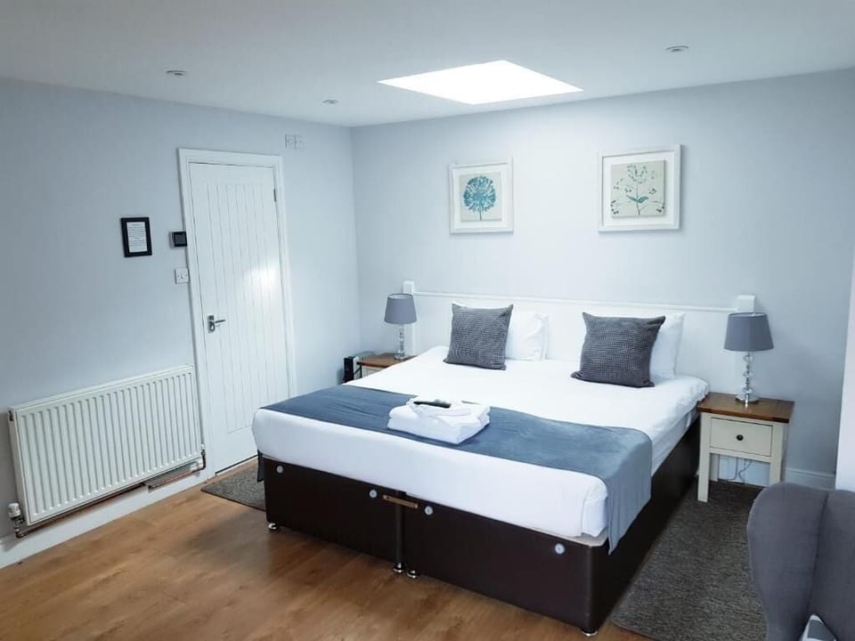 Deluxe Double Room | Free WiFi
