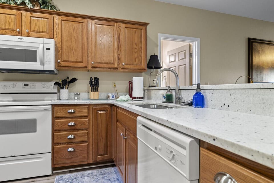 Fully equipped kitchen with plenty of counter space and everything you need for meal prep.