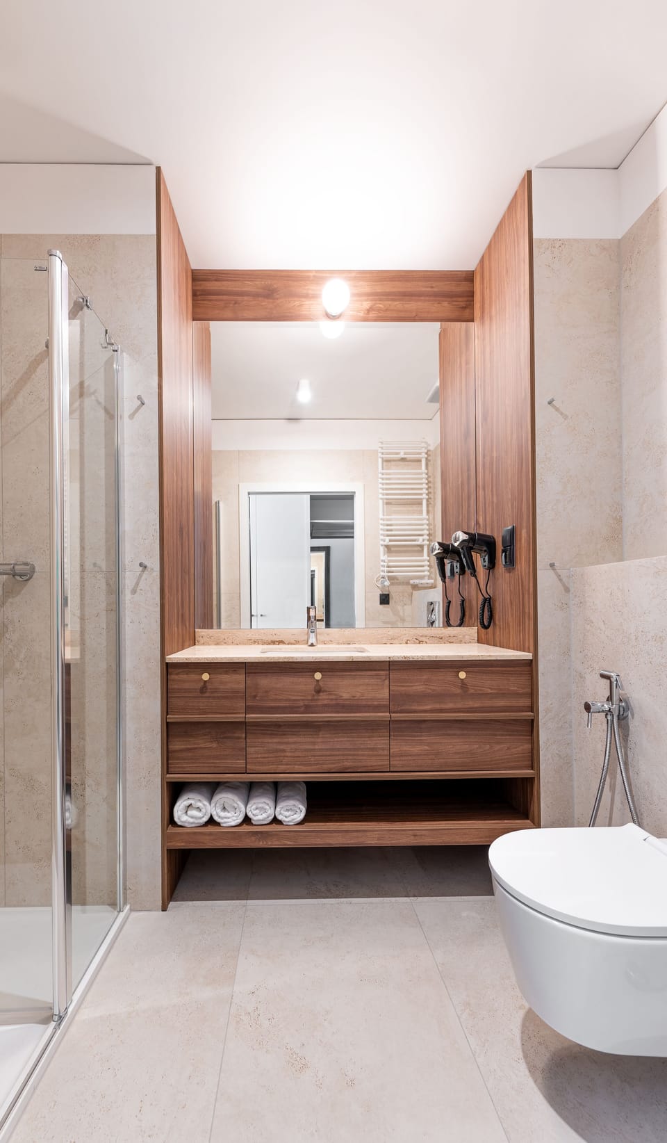 Superior Double Room, Balcony | In-room safe, iron/ironing board, free WiFi, bed sheets