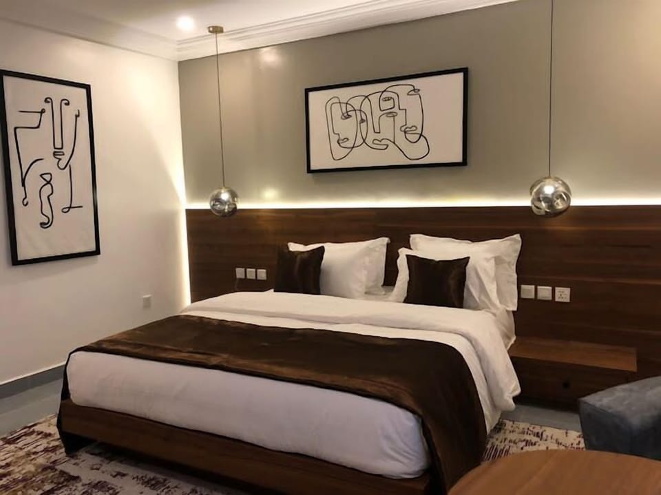 Comfort Room, Balcony, City View | Desk, laptop workspace, free WiFi