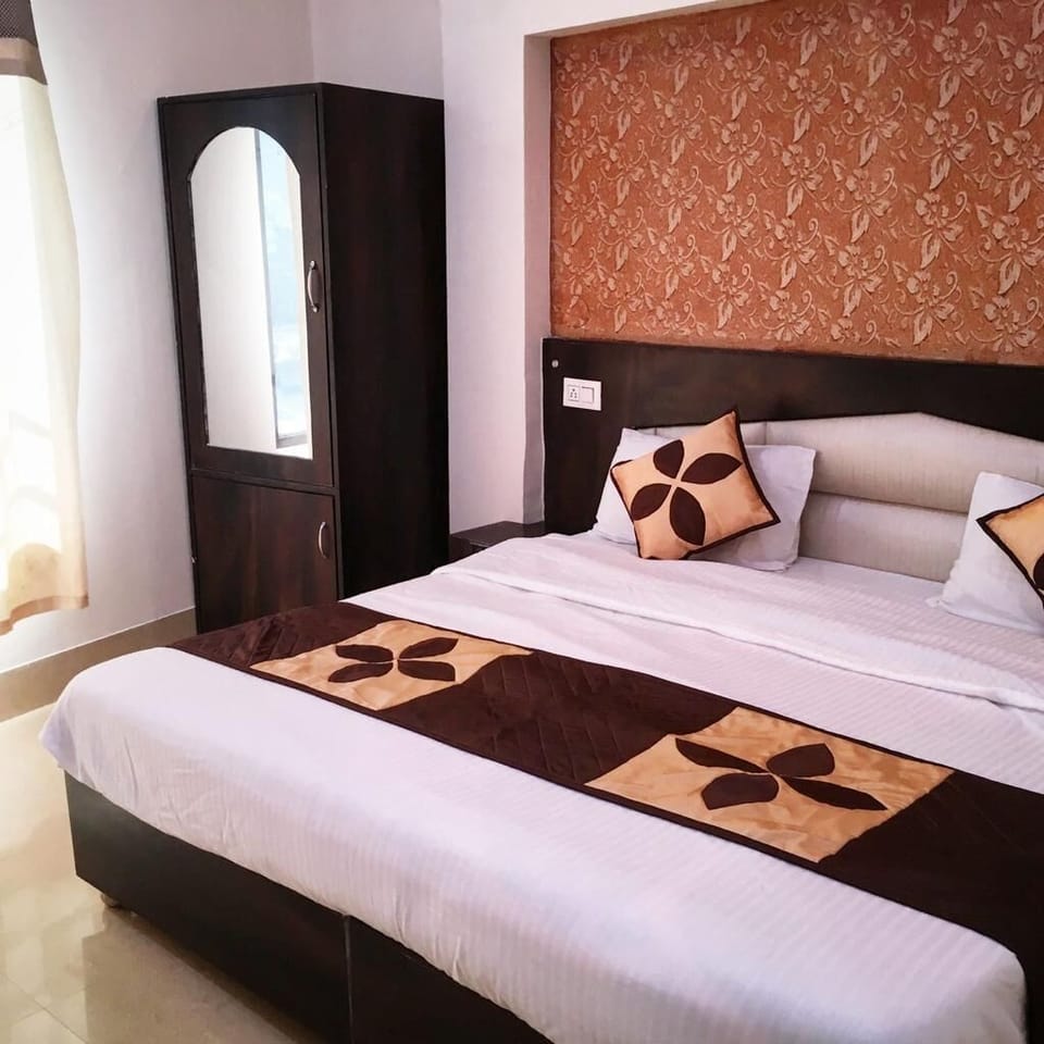 Classic Double Room | Free WiFi