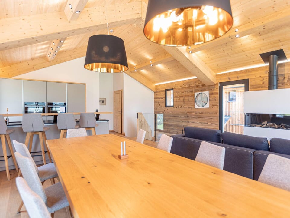 House | Dining