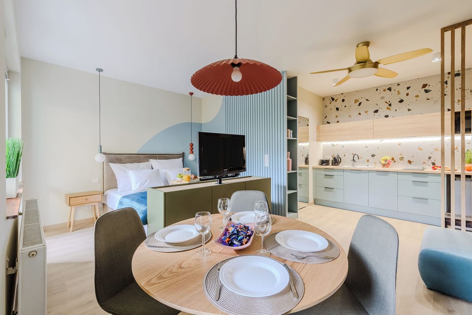 1 bedroom, iron/ironing board, free WiFi