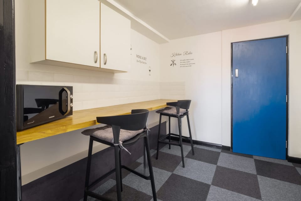 House | 1 bedroom