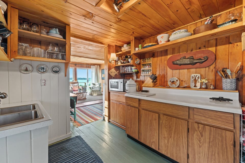 kitchen from dining room
