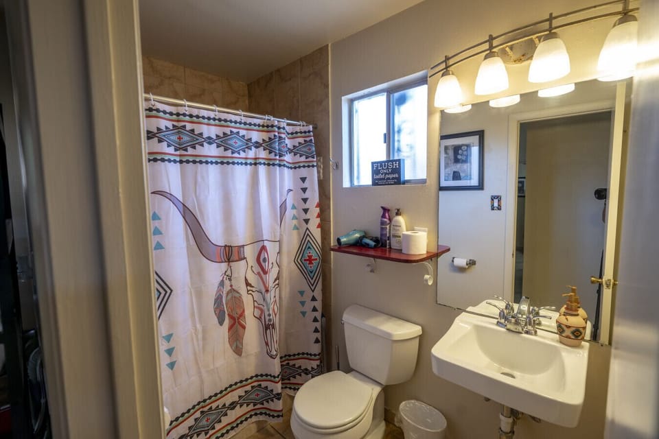 Longhorn Bathroom (bathroom #2)