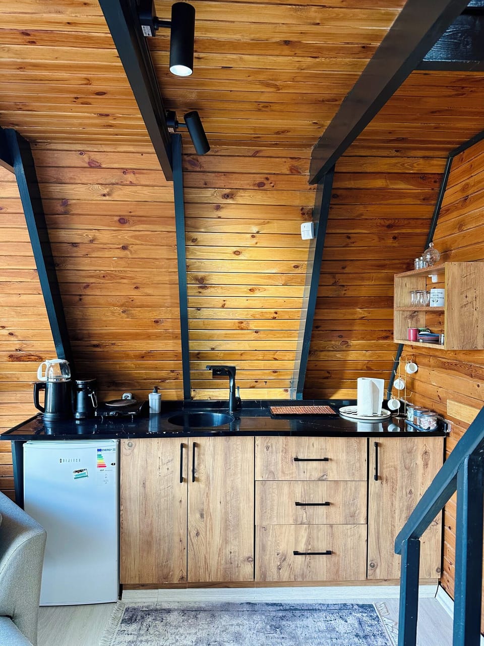 Superior Bungalow, Lake View | Private kitchen | Fridge