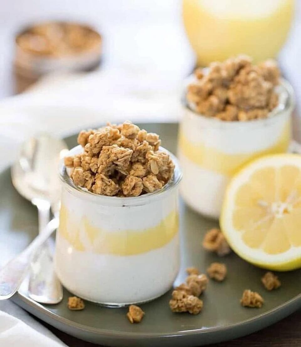 Free daily self-serve breakfast