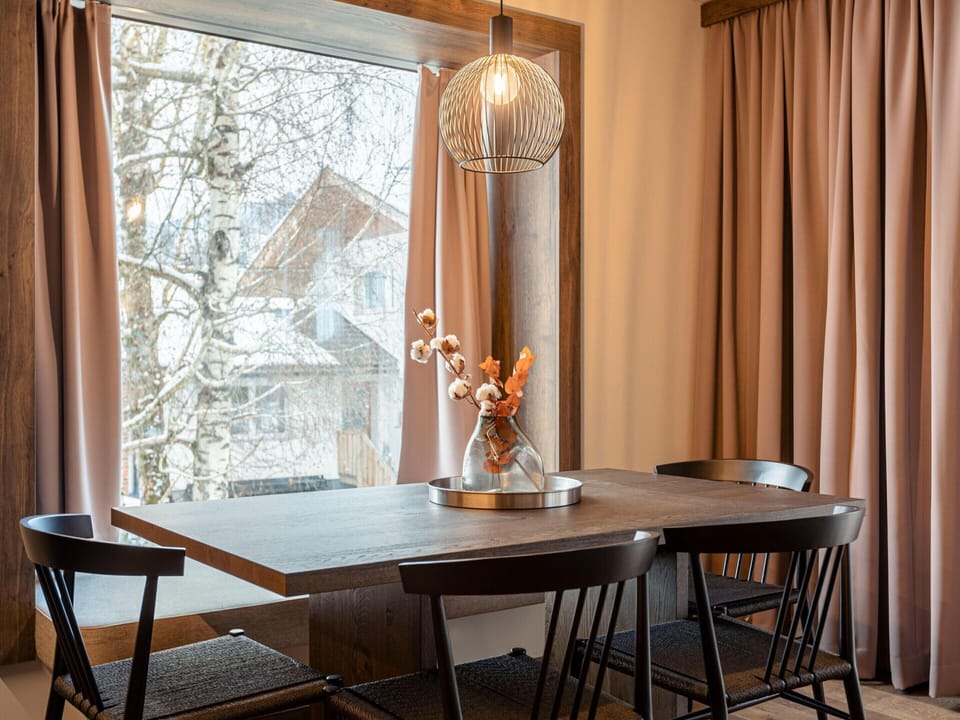 Apartment | Dining