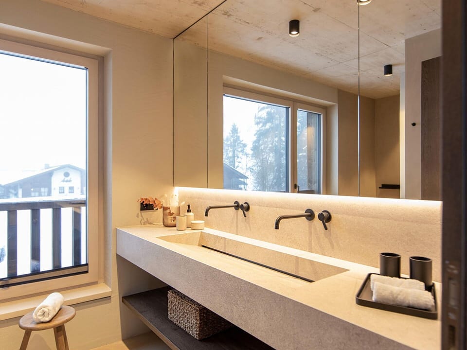 Apartment | Bathroom | Hair dryer