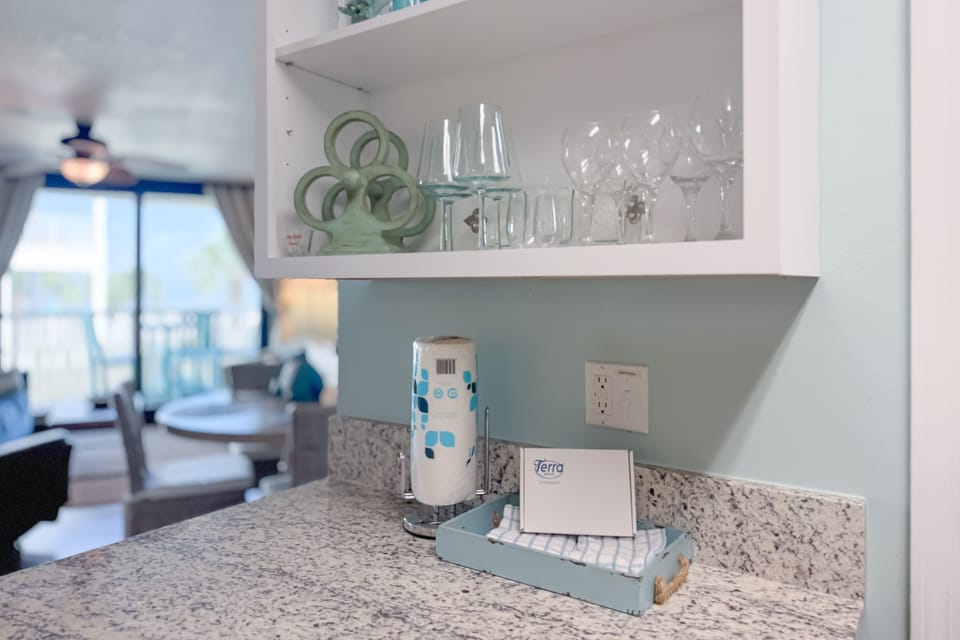 Kitchen amenities