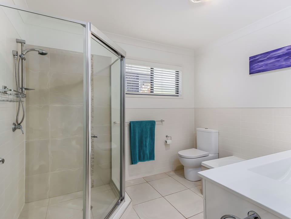 Beachside Escape by Cottonwood Apartment in Tweed Heads