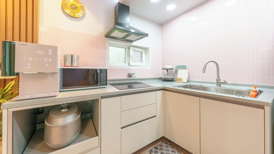 Basic Room, 2 Bedrooms (Riverview Pool Villa (BBQ, Spa, 2BR)) | 2 bedrooms, WiFi (free)