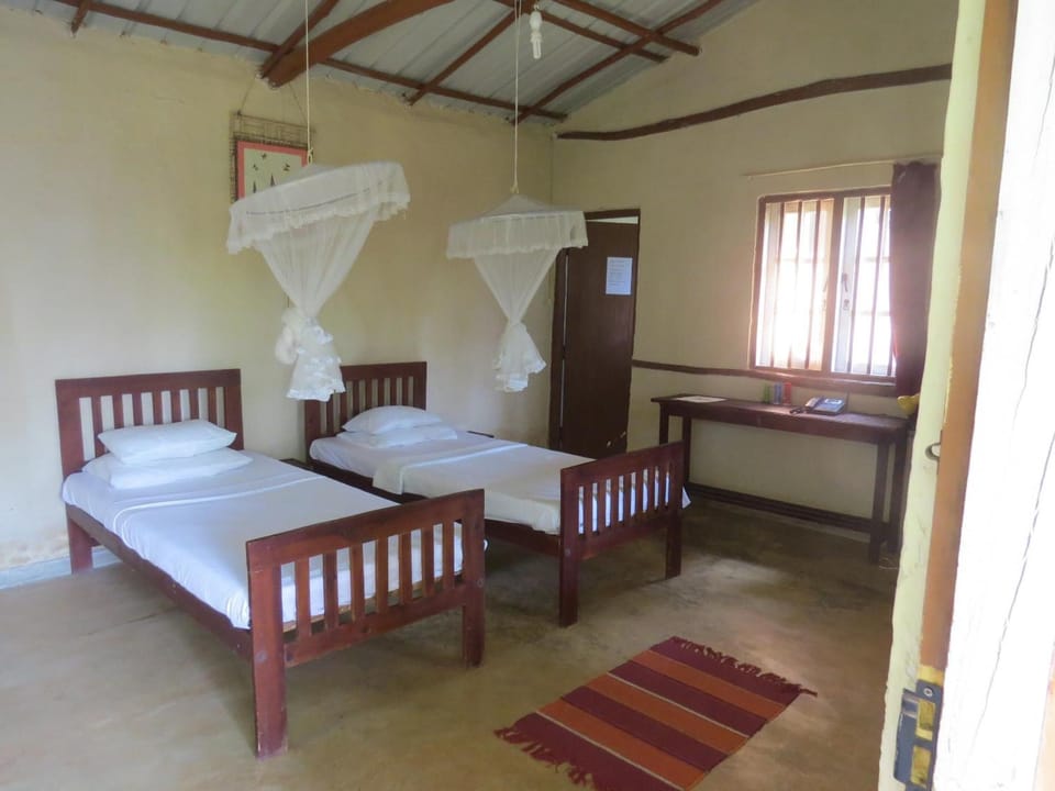 In-room safe, rollaway beds (surcharge), bed sheets