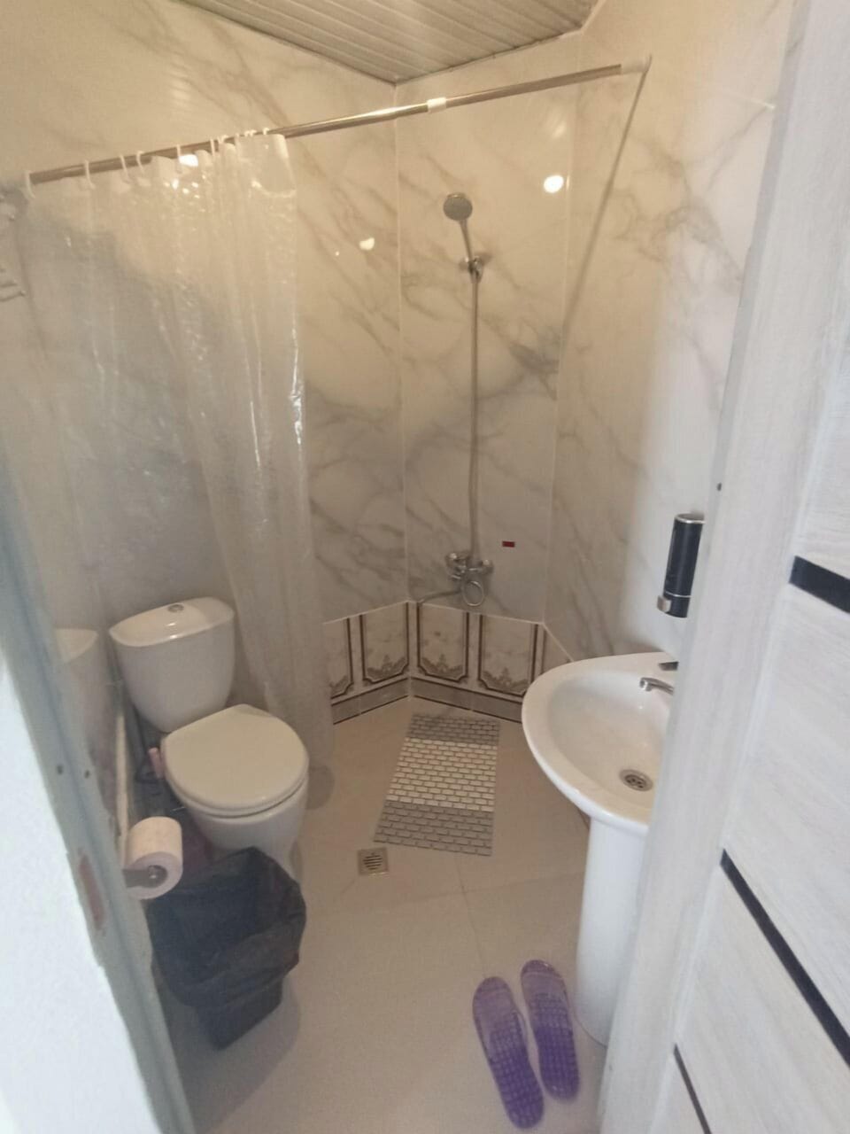Family Double or Twin Room, Patio, Garden View | Bathroom | Hair dryer (on request), towels, soap, shampoo