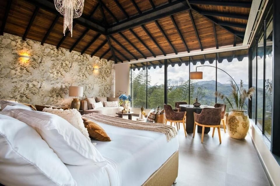 Family Suite, Multiple Beds | Egyptian cotton sheets, premium bedding, down comforters