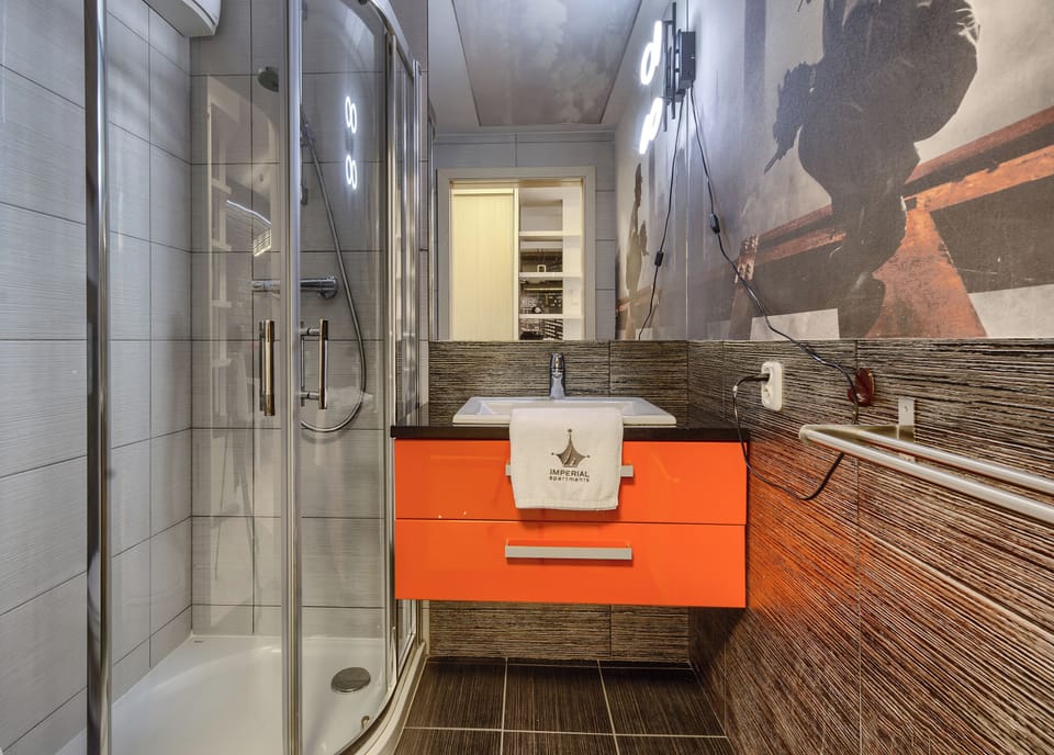 Apartment, Balcony | Bathroom