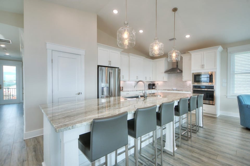 Kitchen
GW 2.15.25