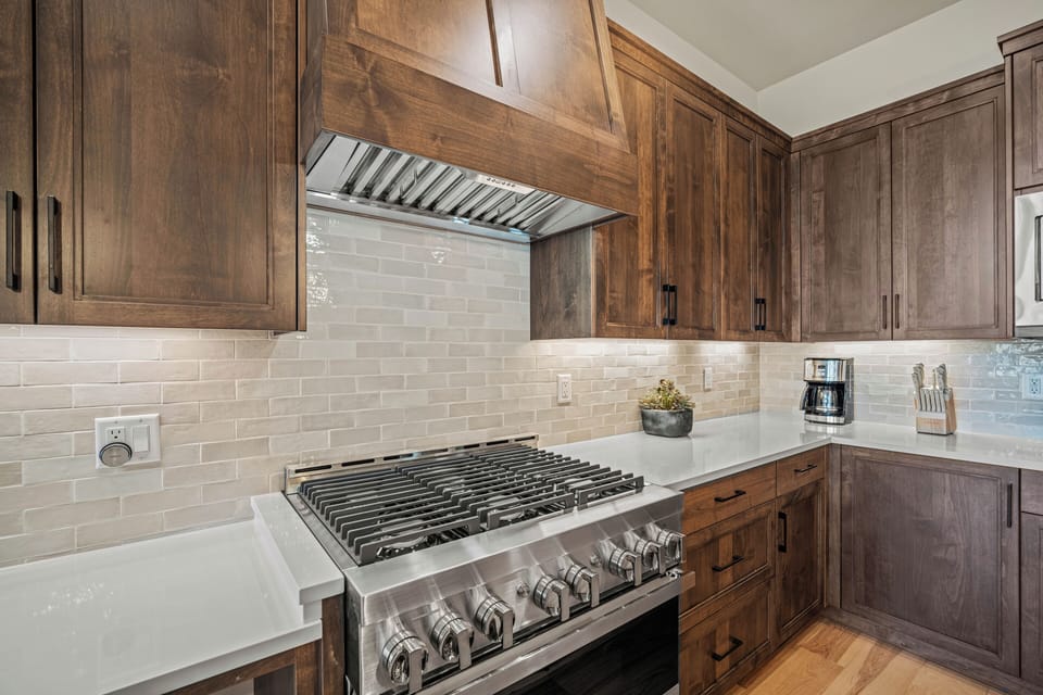 18222 Forestbrook-10