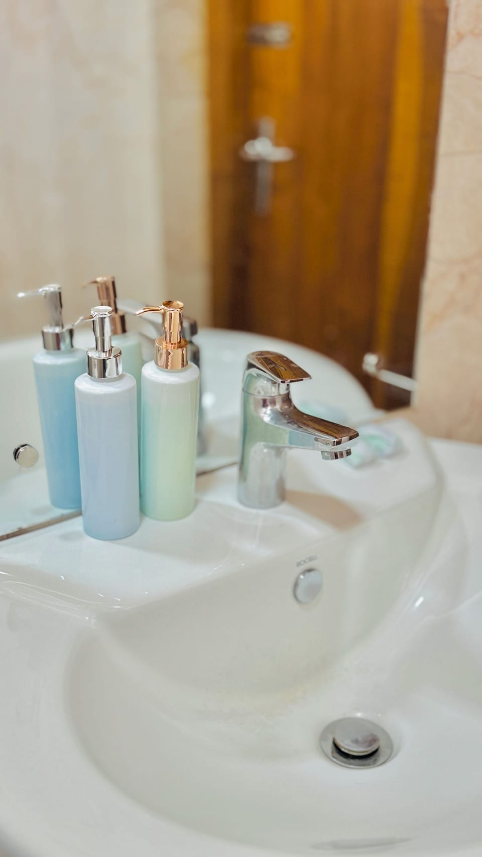 Shower, free toiletries, towels, soap