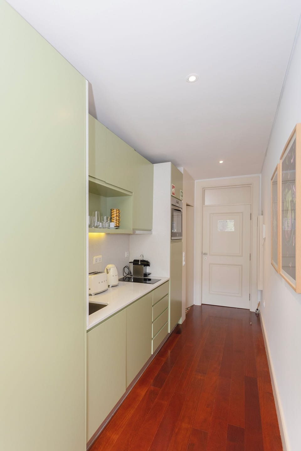 Deluxe Apartment, Balcony, City View | Private kitchen