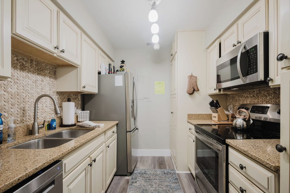 Your fully equpped kitchen.