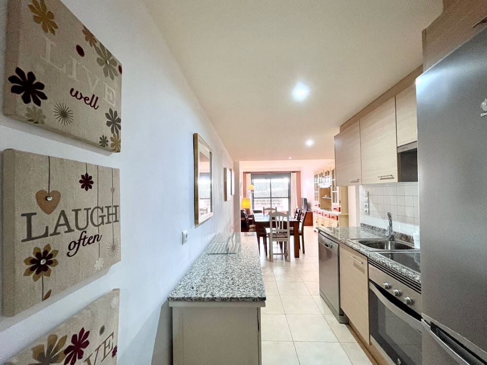 Apartment | Dining