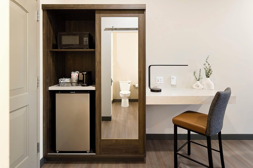 Room amenity
