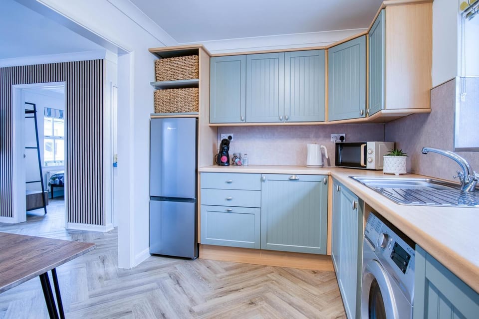 Kilmore House - 2 Bedroom Apartment - Tenby (24032)