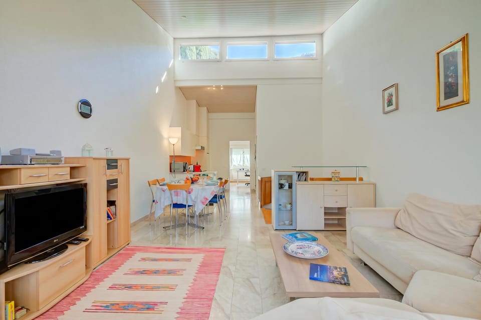 Living and dining room