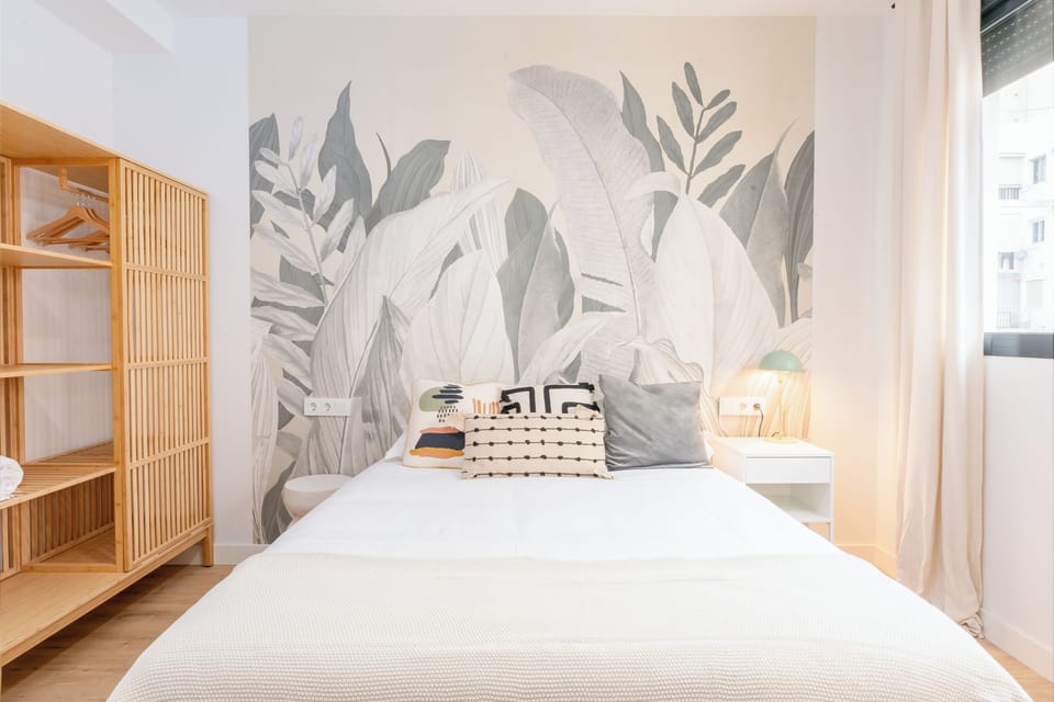 Superior Double Room, Ensuite | Down comforters, desk, laptop workspace, free WiFi