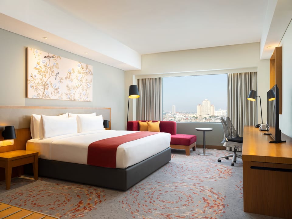 In-room safe, desk, laptop workspace, blackout drapes