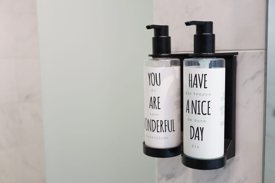 Hair dryer, bidet, towels