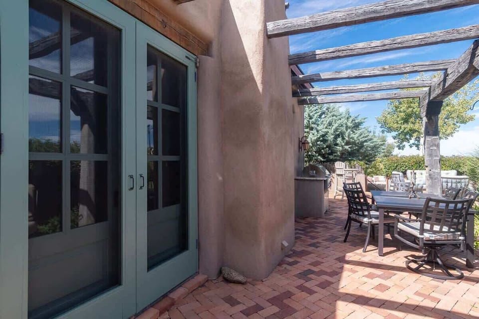 Patio Doors - Out Door Dining - Seating, Bistro